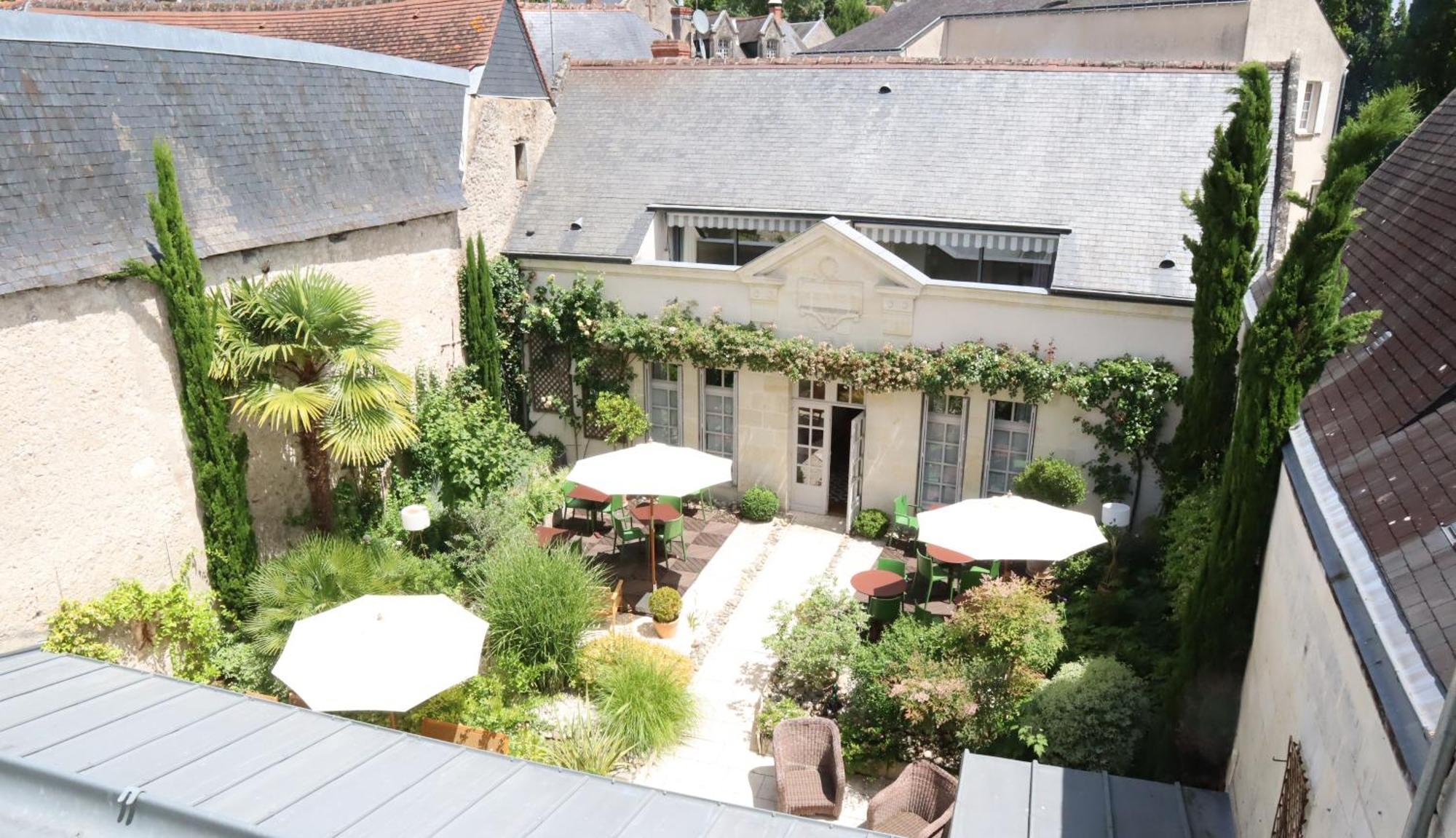 Hotel De Biencourt Azay-le-Rideau Exterior photo