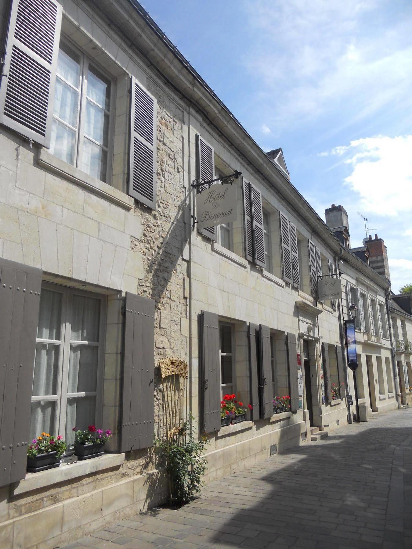 Hotel De Biencourt Azay-le-Rideau Exterior photo